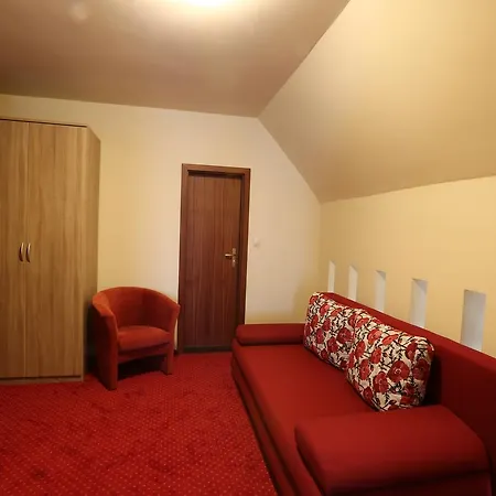 Tatran Hotel 2*