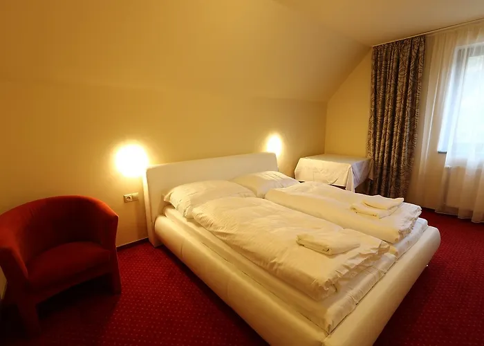 Tatran Hotell 2*